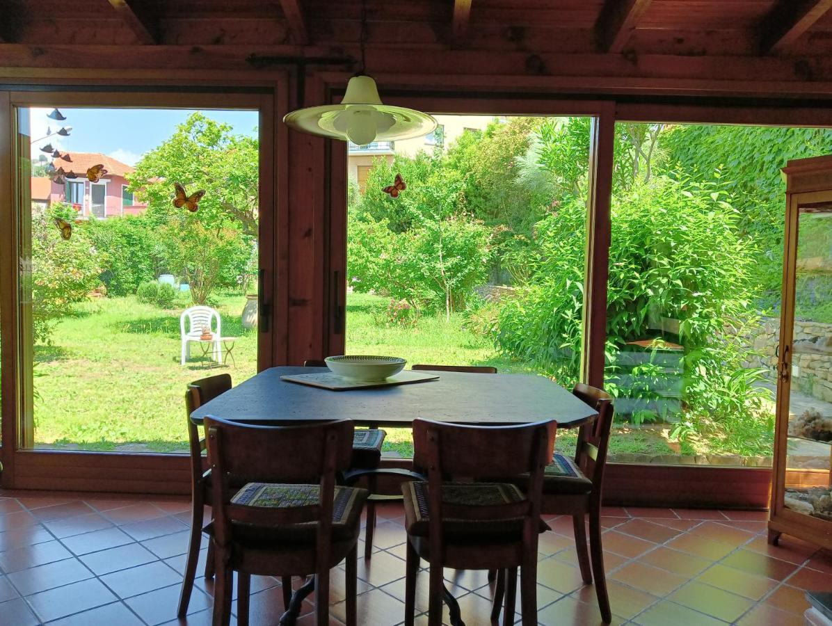 Villetta Con Giardino A Due Passi Dal Mare Imperia Zewnętrze zdjęcie