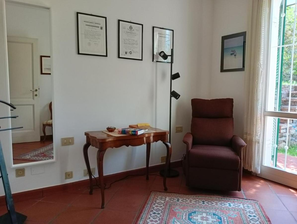 Villetta Con Giardino A Due Passi Dal Mare Imperia Zewnętrze zdjęcie